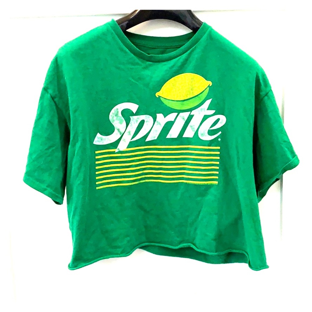 Green cropped sprite shirt